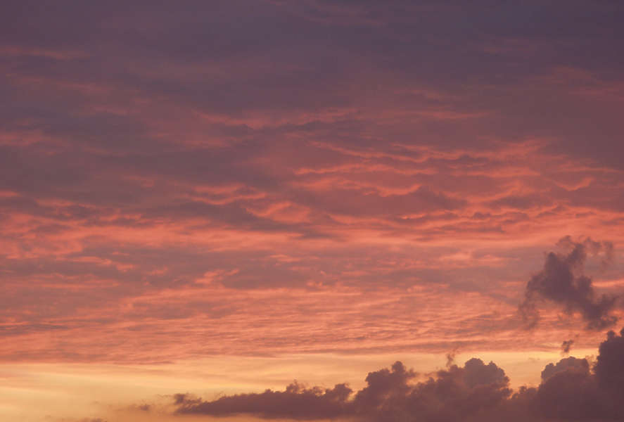 Skies0204 - Free Background Texture - clouds sky sunset salmon red